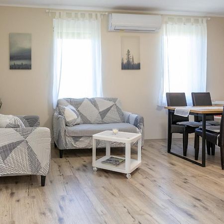 Sueni Apartman Ordacsehi Экстерьер фото